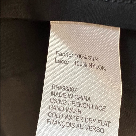 Gorgeous Lingerie Robe and Thong Set - Picture 8 of 13